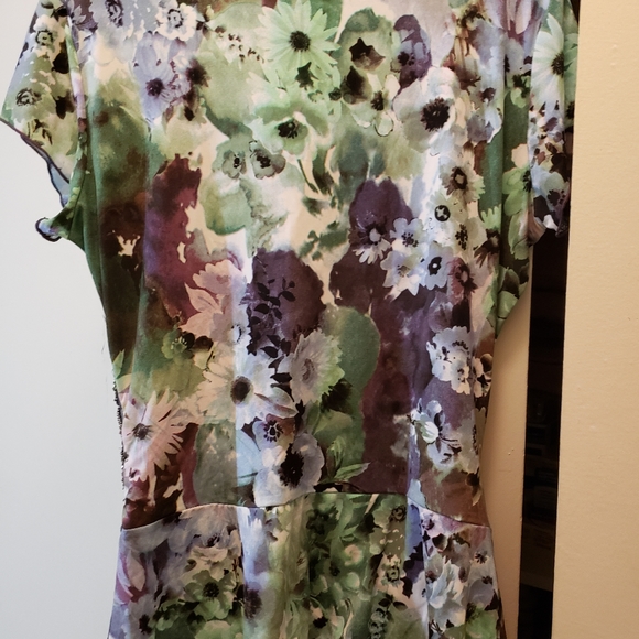 Blouse - Picture 2 of 3